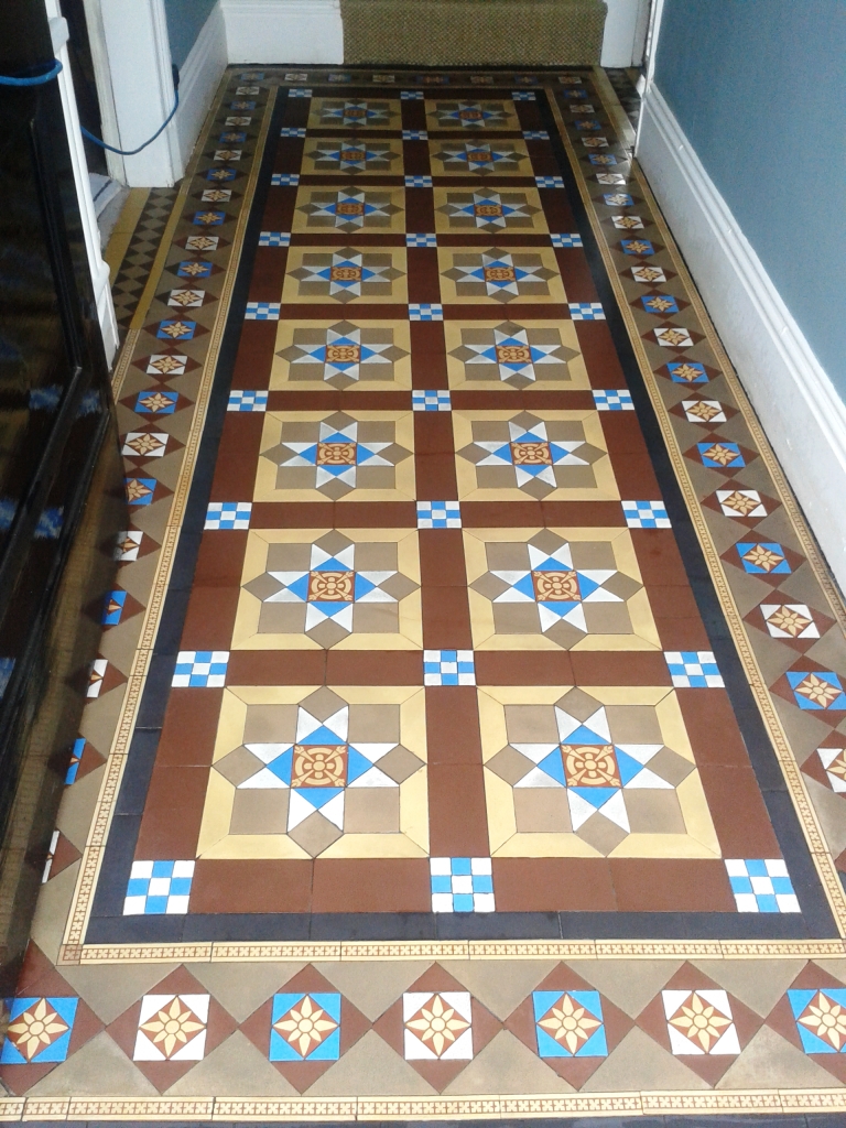Victorian tiled hallway Whitchurch after